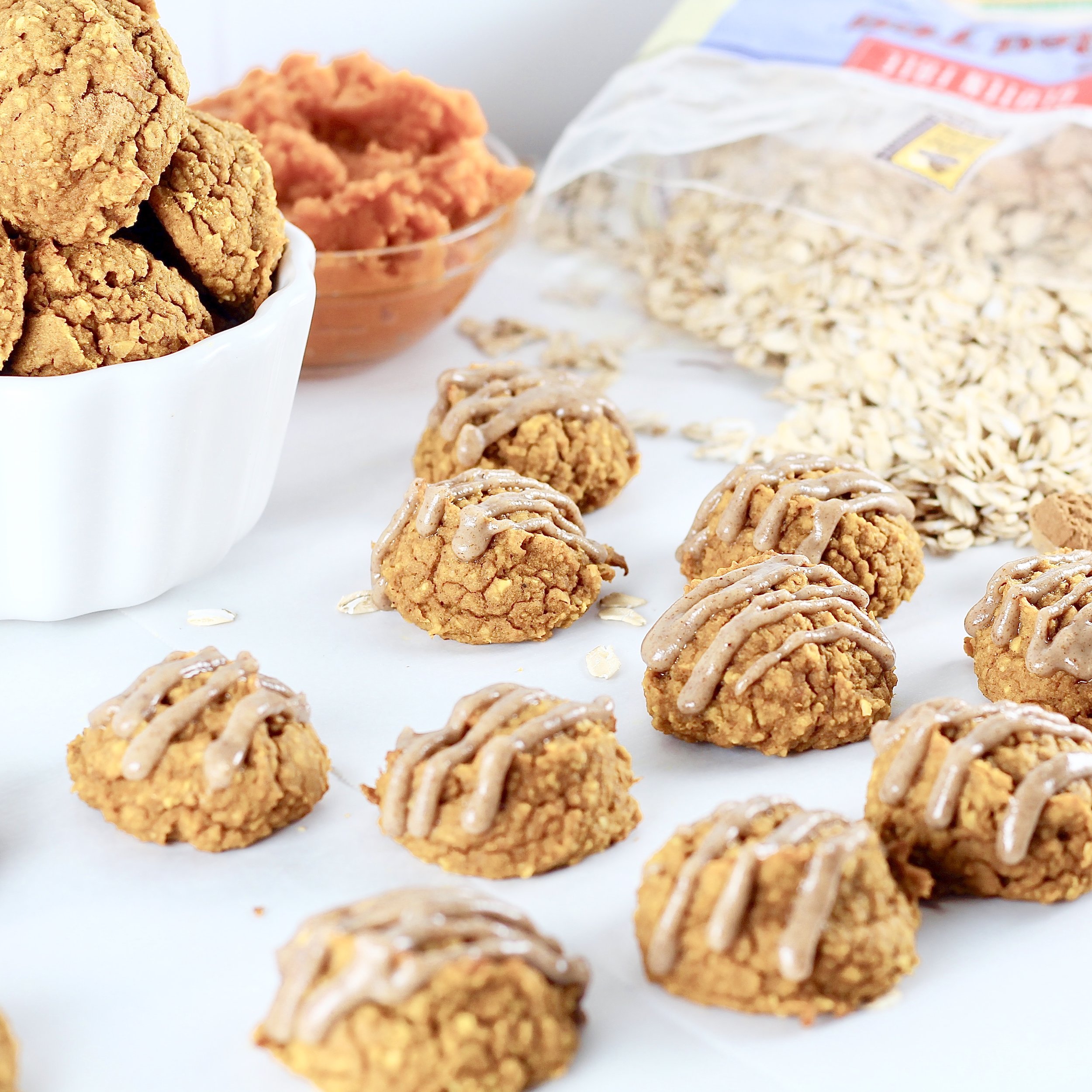  Flourless Pumpkin Spice Cookies 