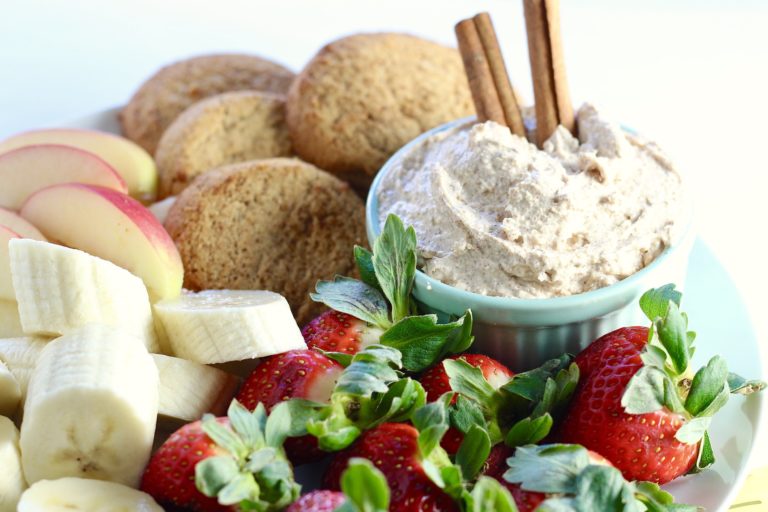 Holiday Snickerdoodle Cookie Dip with fruit and cookies