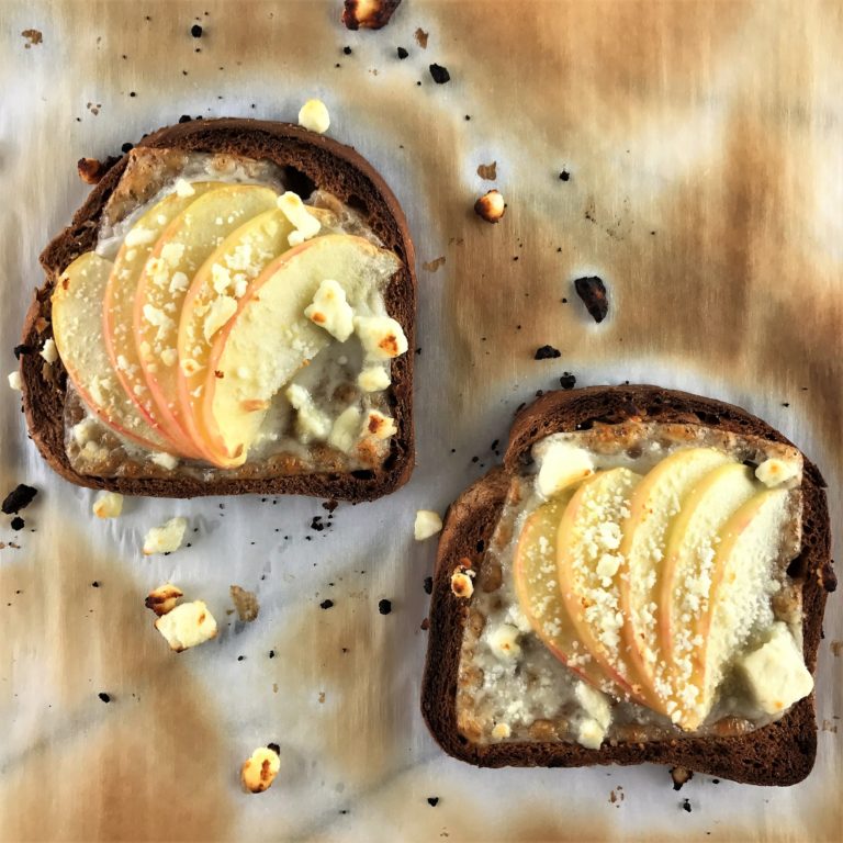 toast topped with apples and cheese