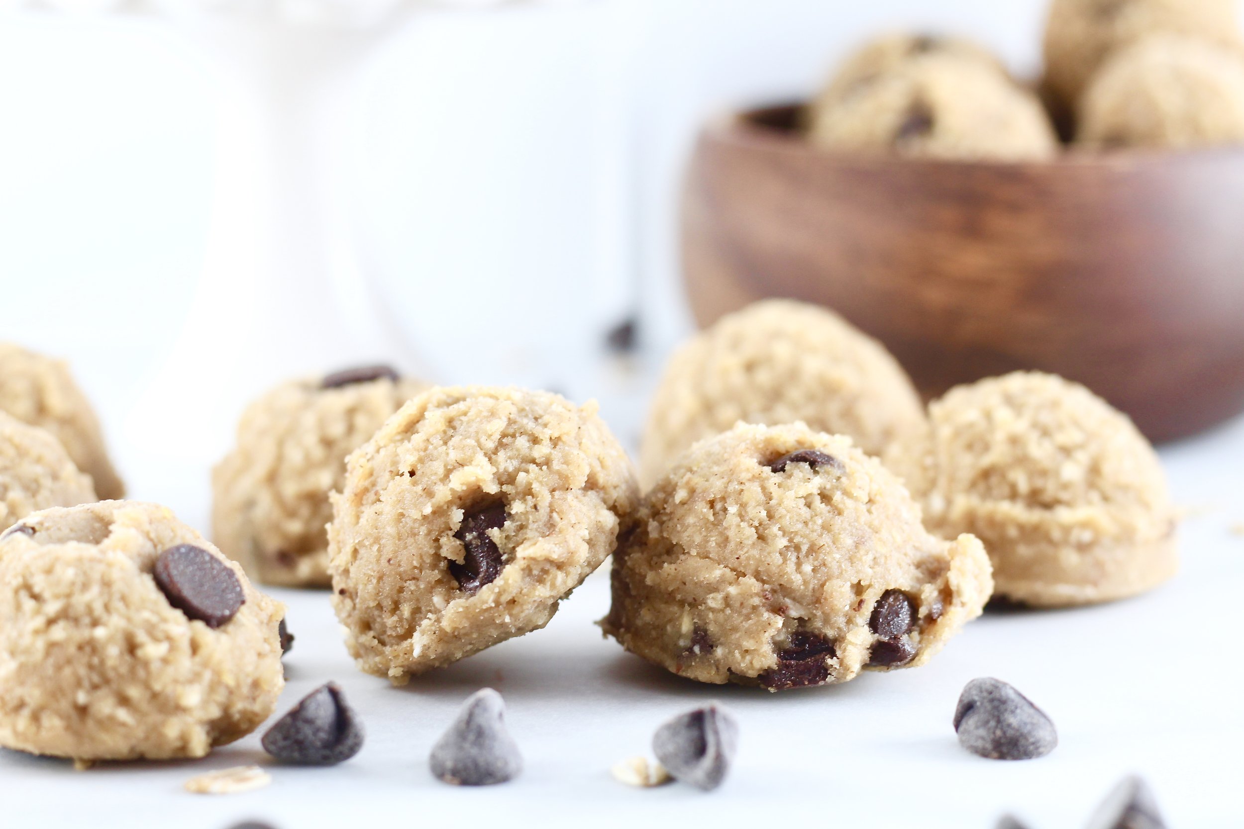 Low Sugar Chocolate Chip Cookie Dough Bites