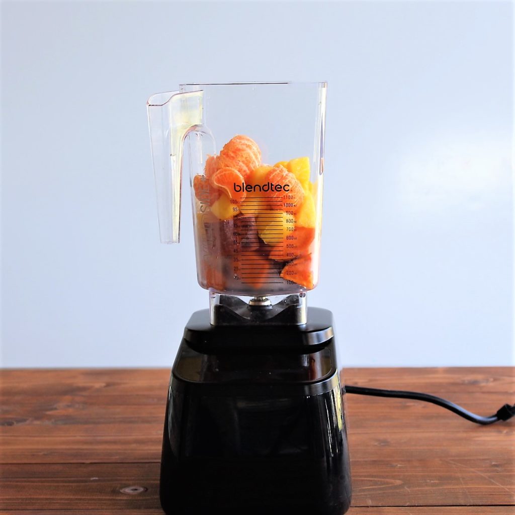 step 4 blendtec smoothie maker with fruit