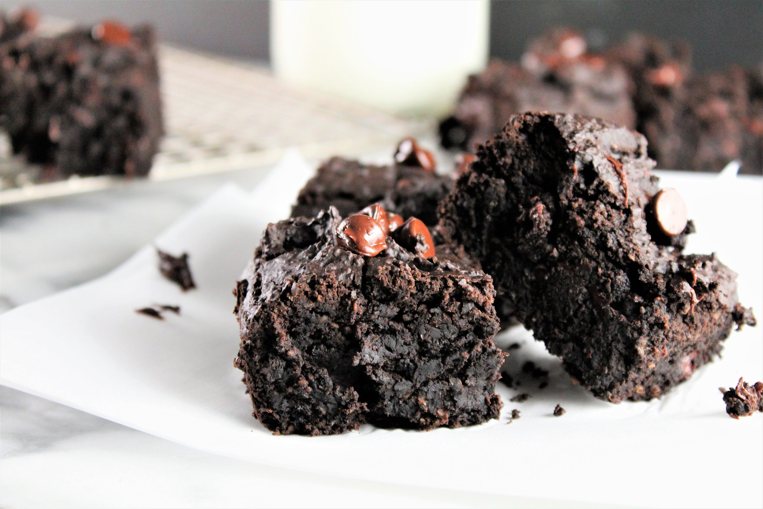  Vegan High Protein Fudge Brownies 