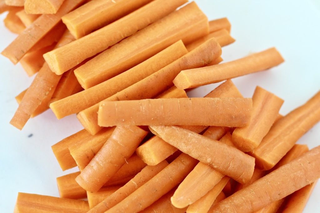 cut carrots for carrot fries