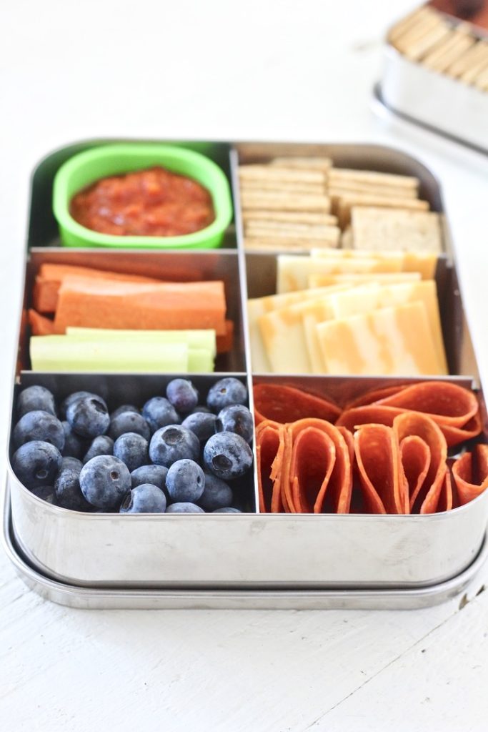 Bento School Lunches : 5 Homemade Lunchables and DIY Pizza Lunchables