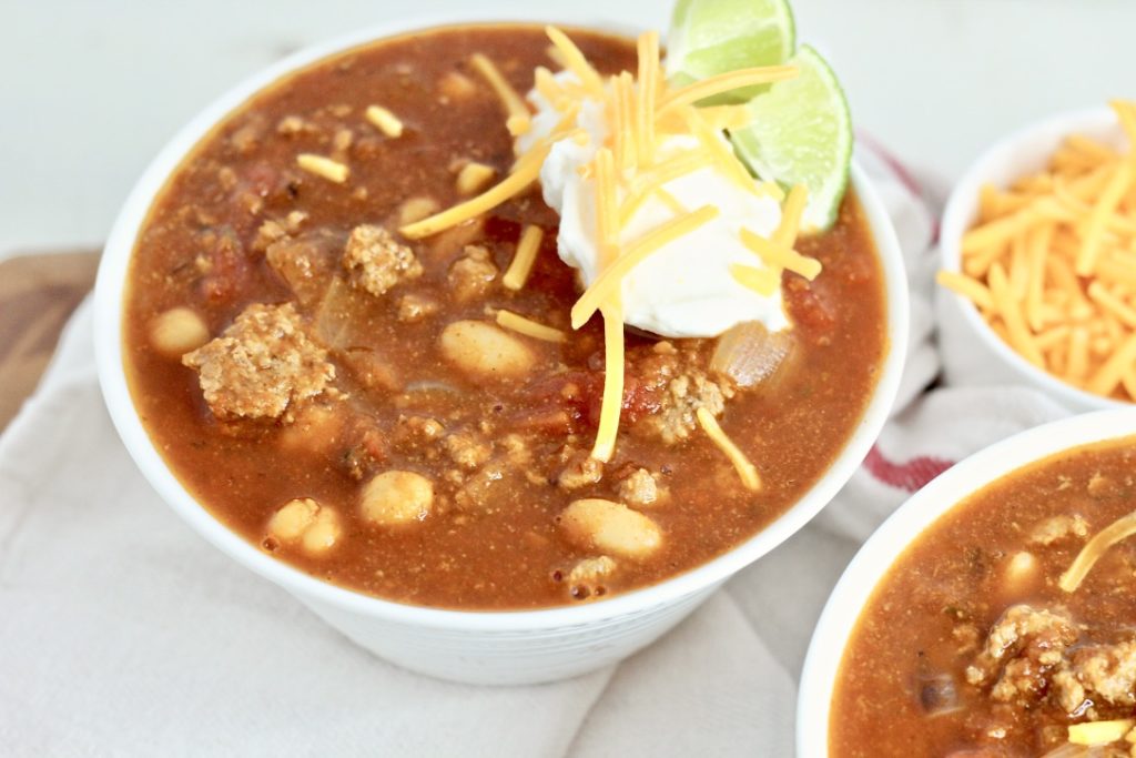 turkey gluten free chili with greek yogurt and cheddar cheese