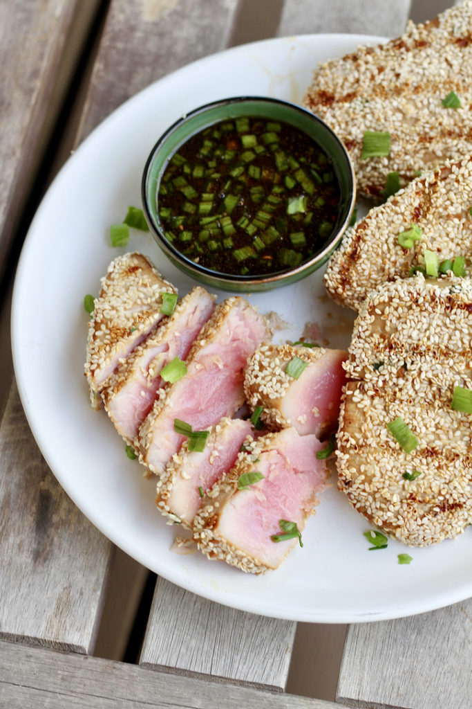 grilled ahi tuna steaks on picnic table