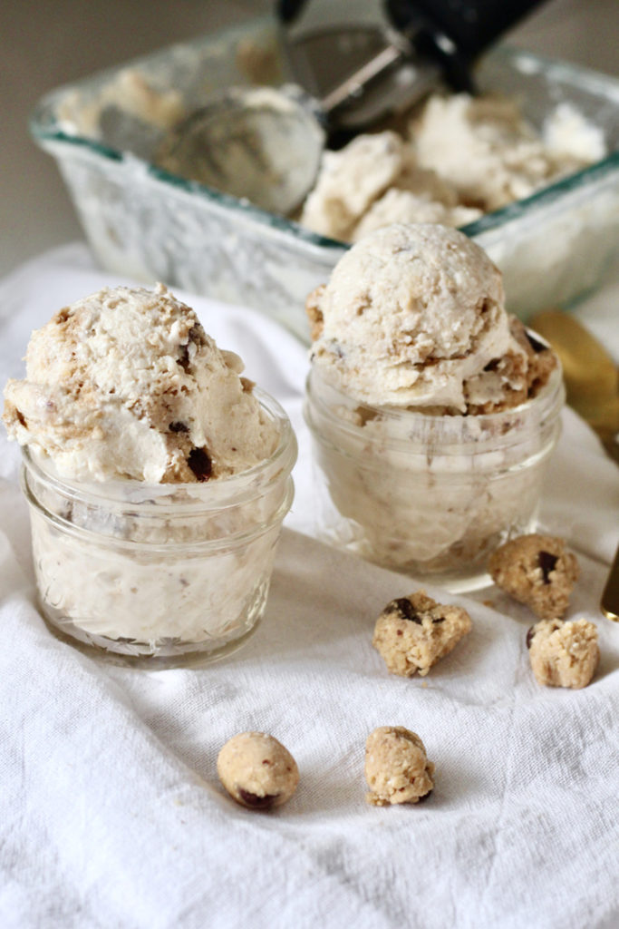 Low Carb Frozen Yogurt 4 | Milk & Honey Nutrition Low Carb frozen yogurt homemade without ice cream machine with cookie dough