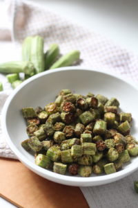 air fryer okra in white lecreuset bowl