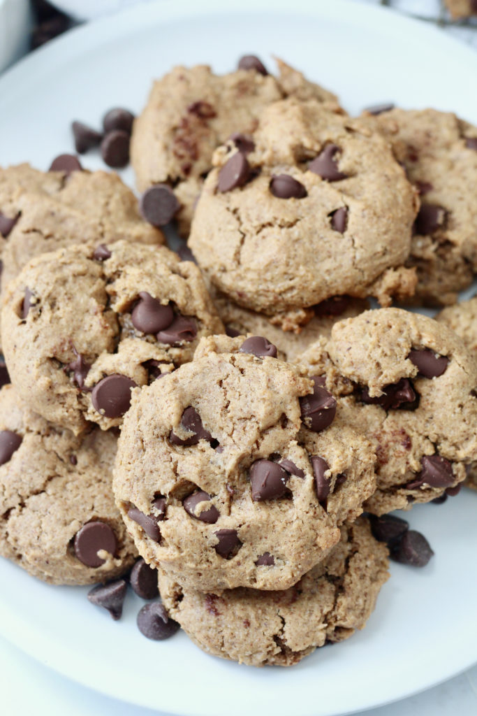 almond butter chocolate chip cookies 9 | Milk & Honey Nutrition almond butter chocolate chip cookies low sugar