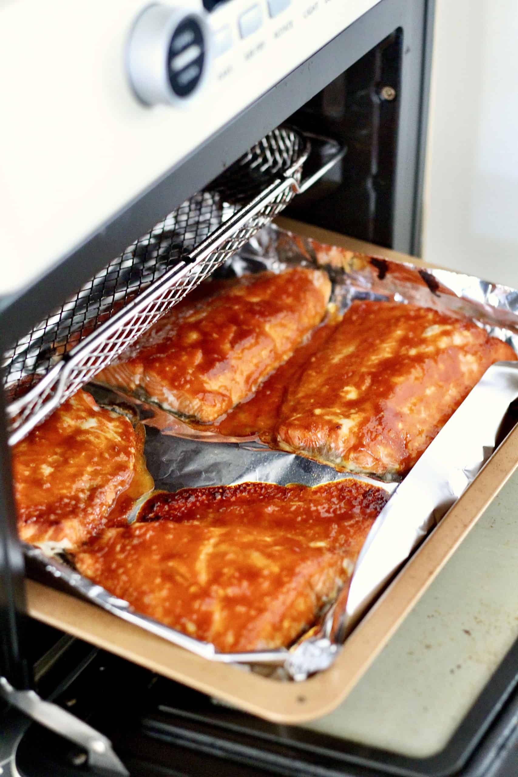 gochujang salmon in air fryer