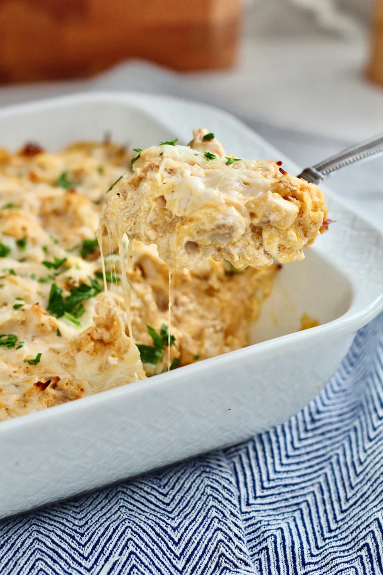 buffalo chicken dip 2 | Milk & Honey Nutrition high protein low carb buffalo chicken dip